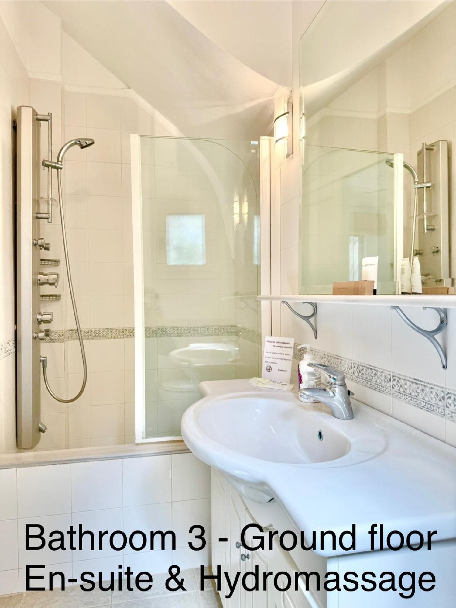 Villasonboard Dock Villa 3 Bed, 3 Bath, Canal, Greek Venice Porto Hydra Plépi Zewnętrze zdjęcie