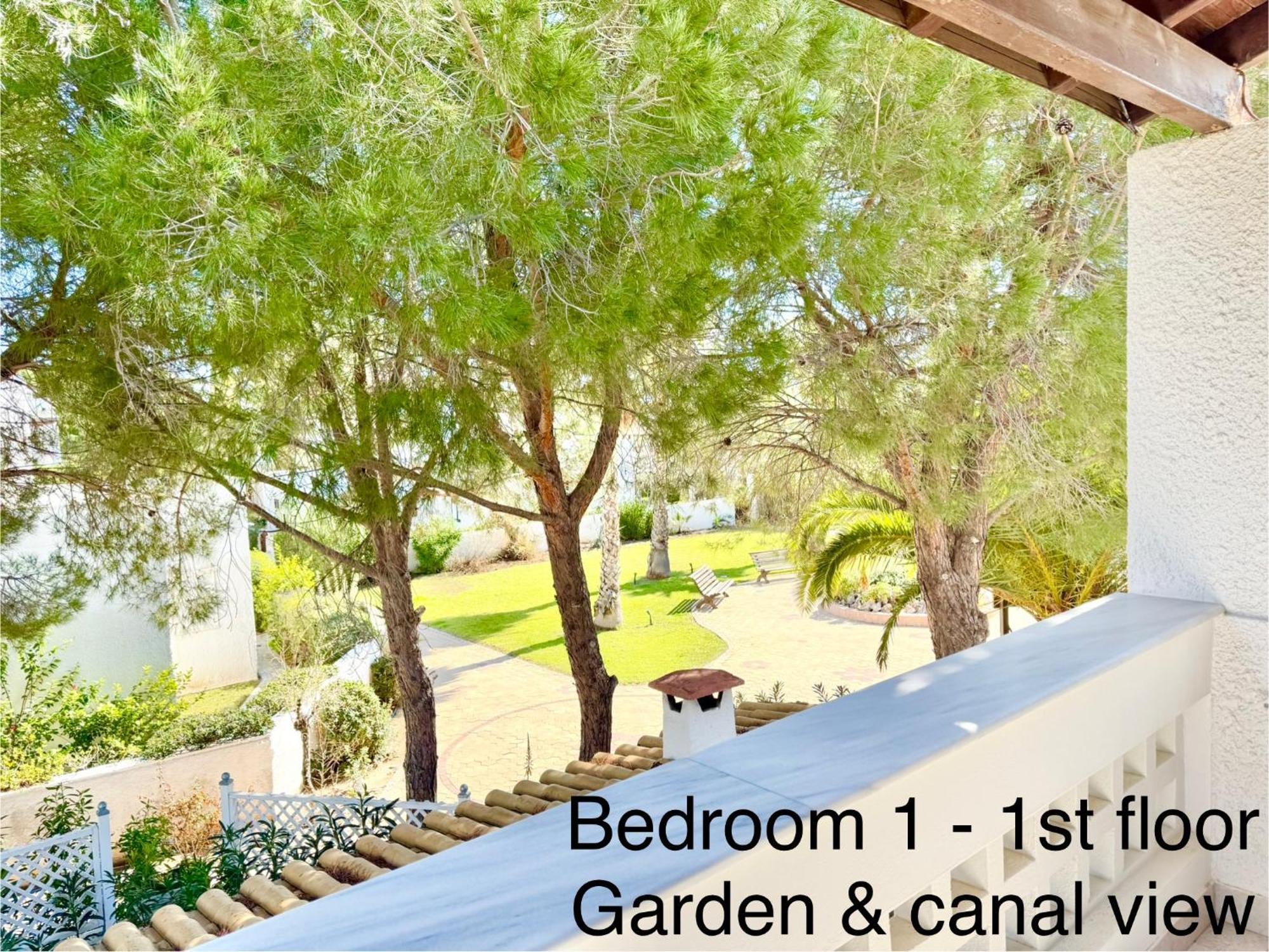 Villasonboard Dock Villa 3 Bed, 3 Bath, Canal, Greek Venice Porto Hydra Plépi Zewnętrze zdjęcie