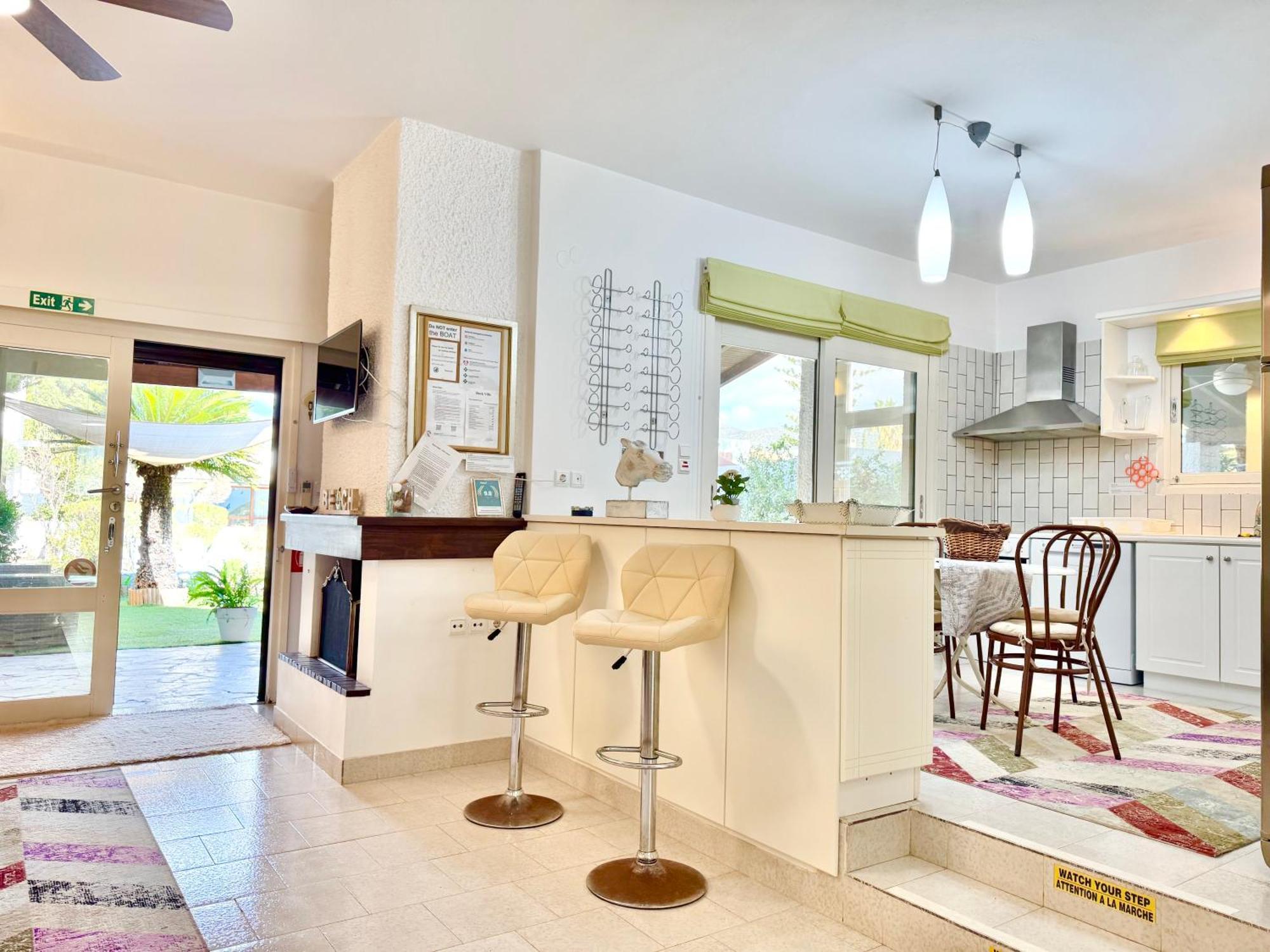 Villasonboard Dock Villa 3 Bed, 3 Bath, Canal, Greek Venice Porto Hydra Plépi Zewnętrze zdjęcie