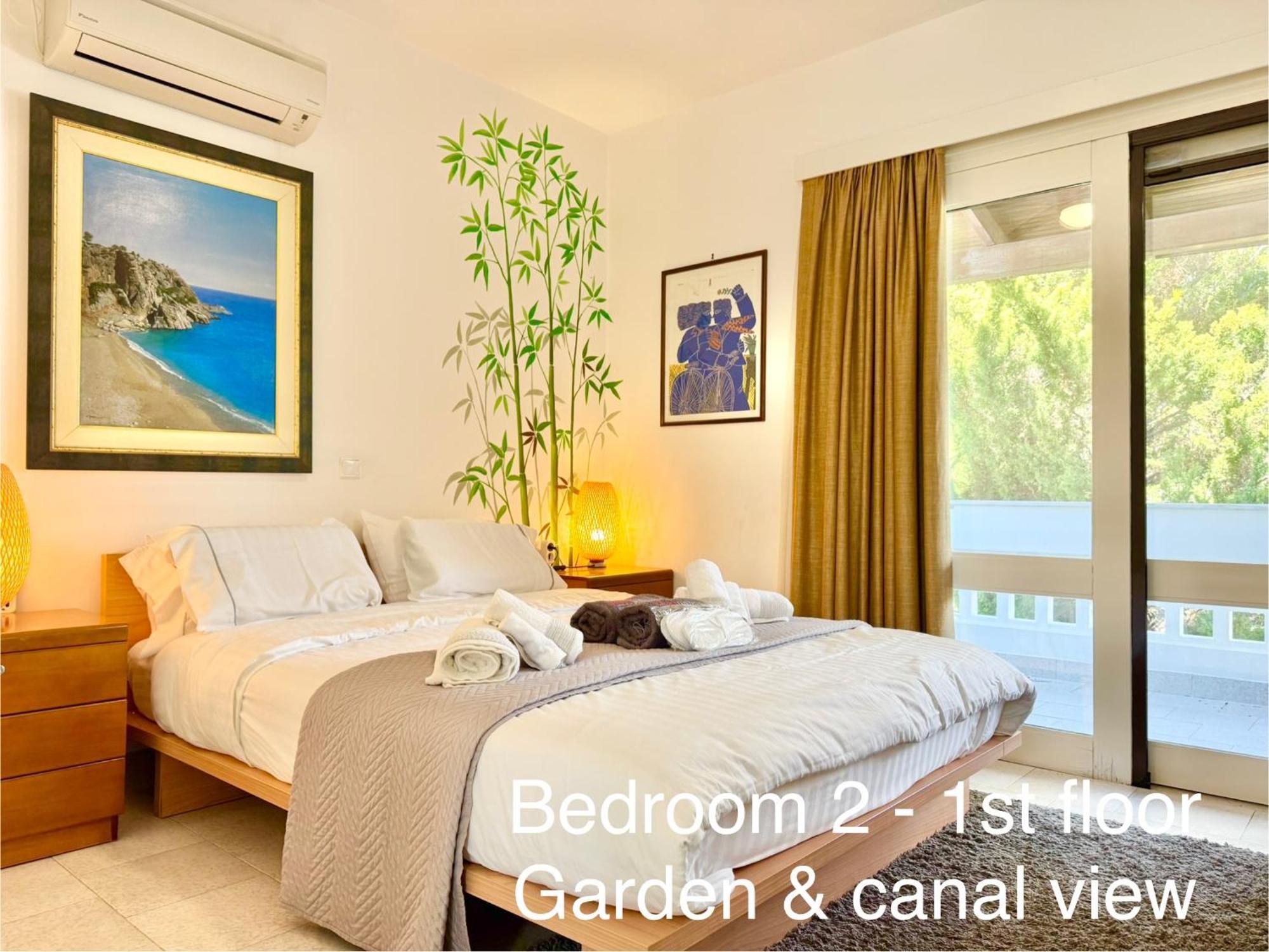 Villasonboard Dock Villa 3 Bed, 3 Bath, Canal, Greek Venice Porto Hydra Plépi Zewnętrze zdjęcie